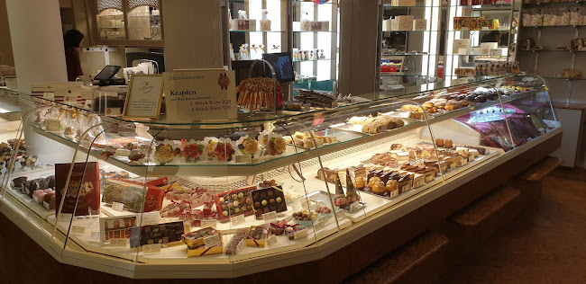 K.u.K. Hofzuckerbäcker L. Heiner Perchtoldsdorf, Café Konditorei