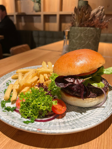 Restaurant 77 - Gastronomie und Hotellerie