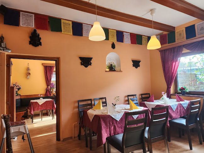 Restaurant Everest - Gastronomie und Hotellerie
