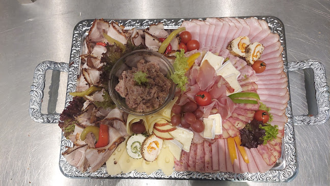 Opinii despre Genussplatzl Eben - Imbiss, Fleisch & Wurst în Eben im Pongau - Gastronomie und Hotellerie