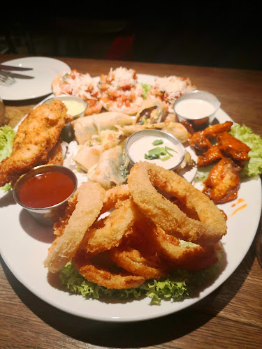 Comentarii opinii despre Hard Rock Cafe