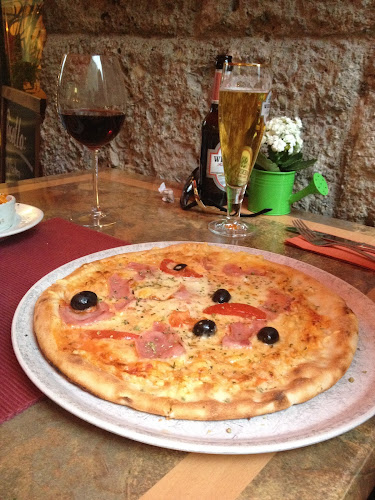 Opinii despre PIZZERIA SABROSON în Salzburg - Gastronomie und Hotellerie