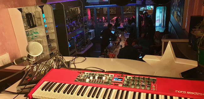 Cafe Per Du - Gastronomie und Hotellerie