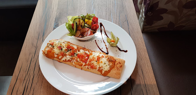 Opinii despre Café Bar Lounge Zeitlos în Lienz - Gastronomie und Hotellerie