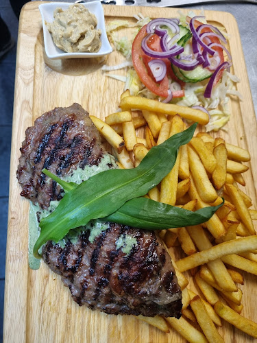 Hütteldorfer Str. 200, 1140 Wien