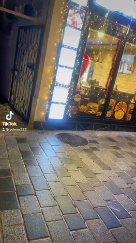 Opinii despre ROYAL FOODS مطعم عربي حلال100 مطعم مشاوي Grillrestaurant în Villach - Gastronomie und Hotellerie