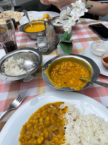 Aisha's indisches Spezialitäten Restaurant & Café - Gastronomie und Hotellerie