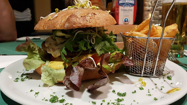 Opinii despre Mr. John´s - Bar & Restaurant în Landeck - Gastronomie und Hotellerie