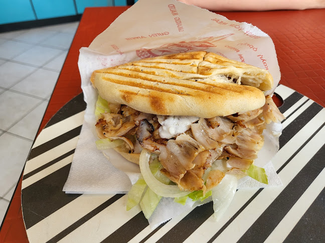 Opinii despre Pizzeria Bella, Grillgerichte, Döner în Klagenfurt am Wörthersee - Gastronomie und Hotellerie