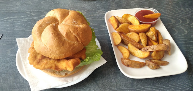 Opinii despre Hühner Eck în Deutsch-Wagram - Gastronomie und Hotellerie