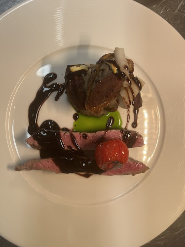 Comentarii opinii despre Wirtshaus Holzhütt‘n