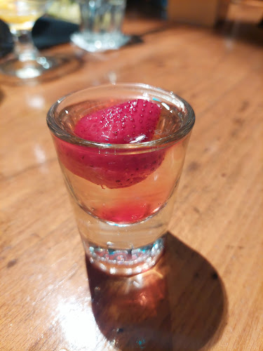 Comentarii opinii despre Ron Con Soda - Bar Cubano