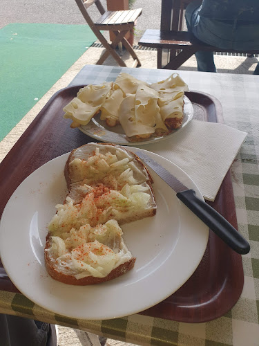 Buschenschenke Geyer - Gastronomie und Hotellerie