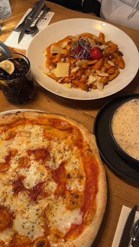 Opinii despre Baumbar în Kaprun - Gastronomie und Hotellerie