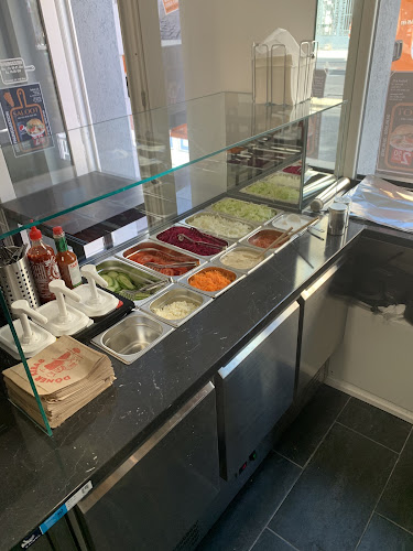 Opinii despre SALOOT Kebap în Wien - Gastronomie und Hotellerie