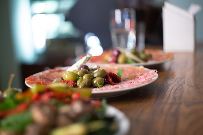 Tredici E Mezzo - Wien