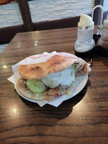 Comentarii opinii despre Schiller's