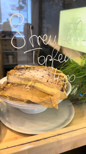 Opinii despre Café Crema în Innsbruck - Gastronomie und Hotellerie