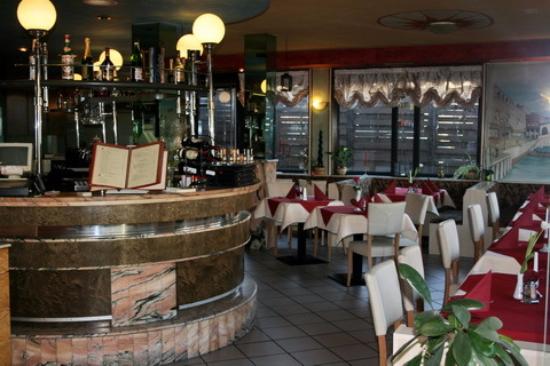 Ristorante Pizzeria Pomodoro Rosso Lustenau - Lustenau