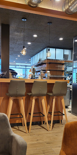 Holzinger Meisterbäckerei Kaffeehaus - Frankenmarkt