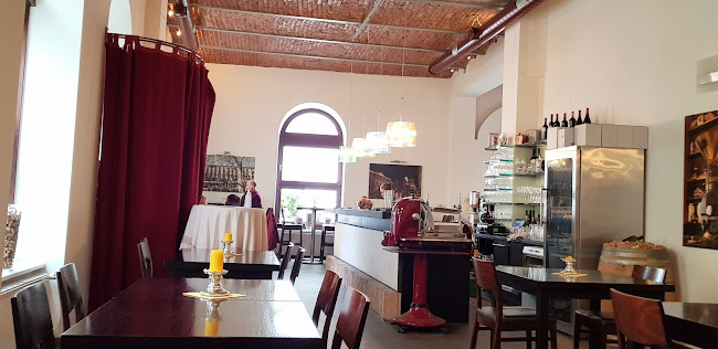 Manzana - Gastronomie und Hotellerie