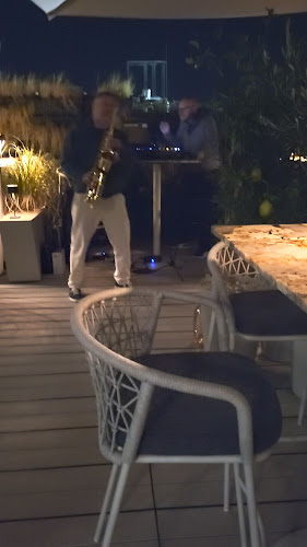 Comentarii opinii despre Atmosphere Rooftop Bar