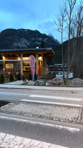 Opinii despre Friends Streetfood în Leutasch - Gastronomie und Hotellerie