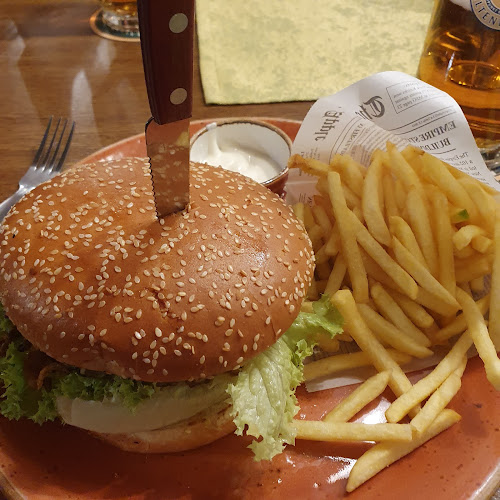 Opinii despre Weingasthof Restaurant Reisinger în Hollabrunn - Gastronomie und Hotellerie