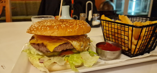 Opinii despre Restaurant-Café Weit în Klosterneuburg - Gastronomie und Hotellerie