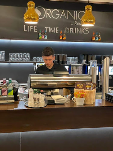 Piazza Café-Restaurant - Gastronomie und Hotellerie