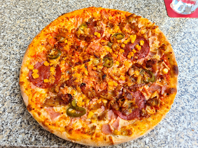 Opinii despre La Taverna în Amstetten - Gastronomie und Hotellerie