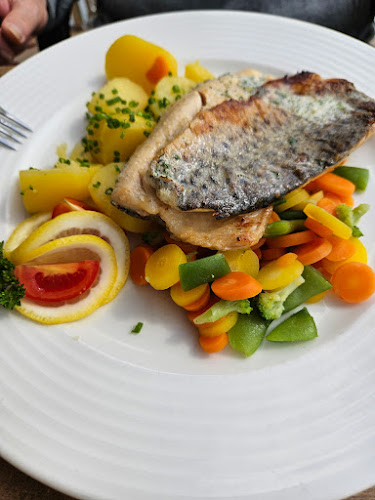 Opinii despre Gasthof Lenzhofer în Dellach - Gastronomie und Hotellerie