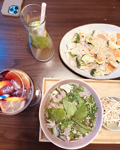 Opinii despre Viet Soup Restaurant în Wien - Gastronomie und Hotellerie