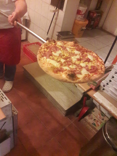 Pizzeria Bella Mozzarella - Gastronomie und Hotellerie