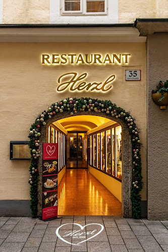 Getreidegasse 37, 5020 Salzburg