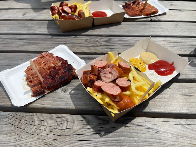 Opinii despre MAX WÜRSTELSTAND în Pottenstein - Gastronomie und Hotellerie