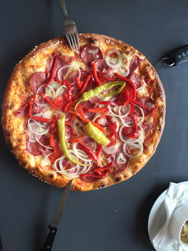 Pizzeria Bella Mozzarella - Gastronomie und Hotellerie