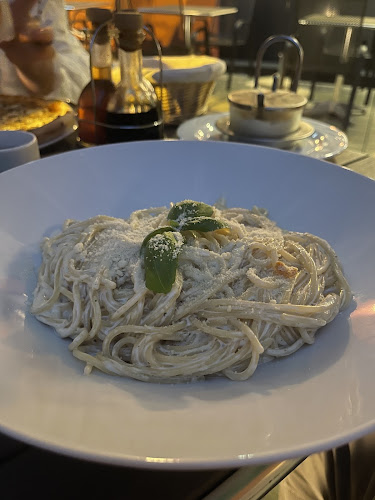 Ristorante Pizzeria Pomodoro Rosso Lustenau - Gastronomie und Hotellerie