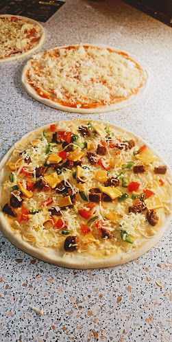 Hellmon Pizzeria - Gastronomie und Hotellerie