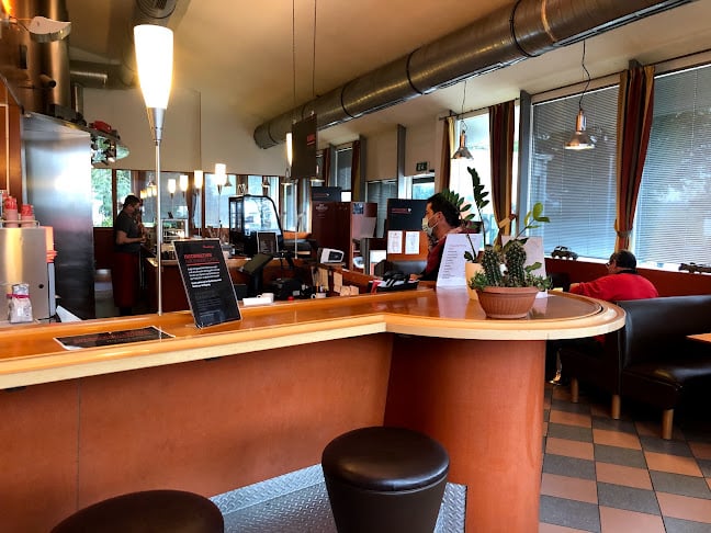 24/7 SHOP N' GO - Gastronomie und Hotellerie