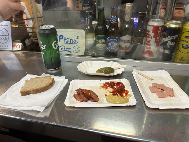 Comentarii opinii despre Mat's Würstelstand