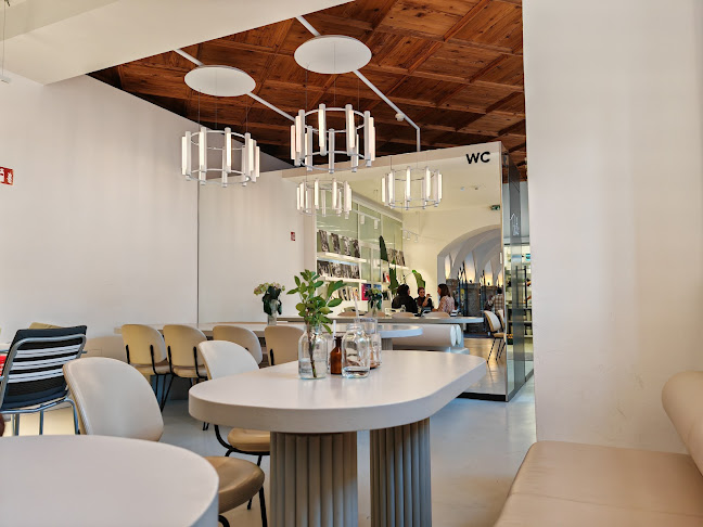 Comentarii opinii despre 220GRAD Rupertinum