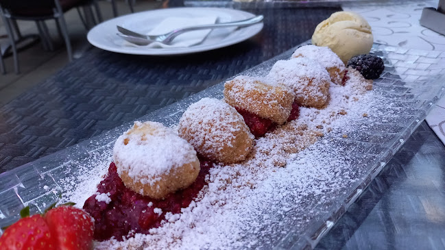 Opinii despre Platzl im Pongau - Restaurant & Bar în St. Johann im Pongau - Gastronomie und Hotellerie