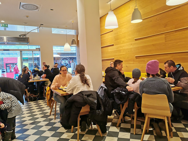 Comentarii opinii despre Der Bäcker Ruetz - Hauptbahnhof