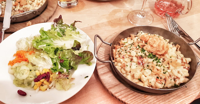 Opinii despre Huberbräu-Stüberl în Kitzbühel - Gastronomie und Hotellerie