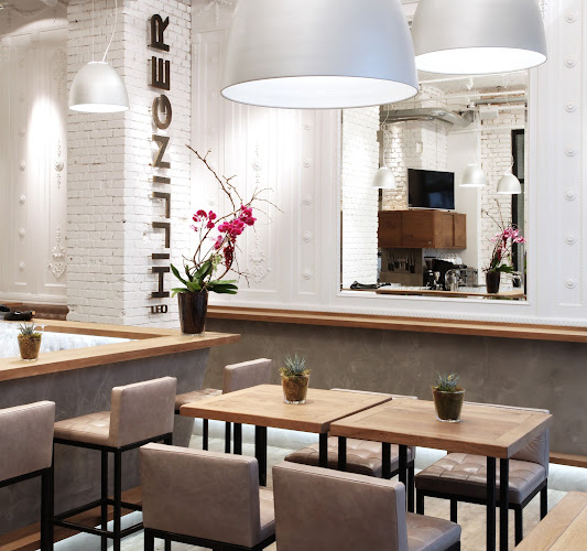 Leo HILLINGER Wineshop & Bar Wollzeile - Wien