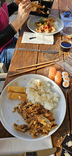 Comentarii opinii despre Yong Nudel Haus