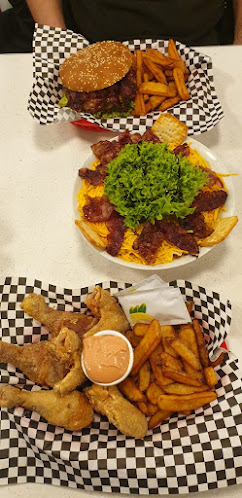 Comentarii opinii despre Teddy's American Diner