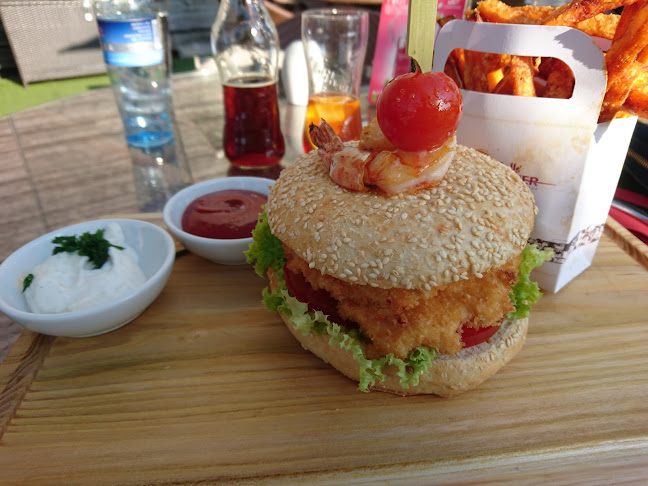 Comentarii opinii despre Bulls' Corner