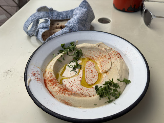 Opinii despre NENI am Naschmarkt în Wien - Gastronomie und Hotellerie